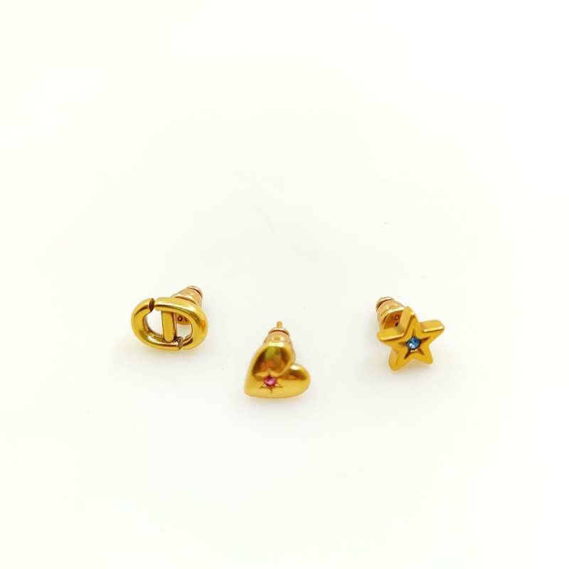 ch**an D*or earrings